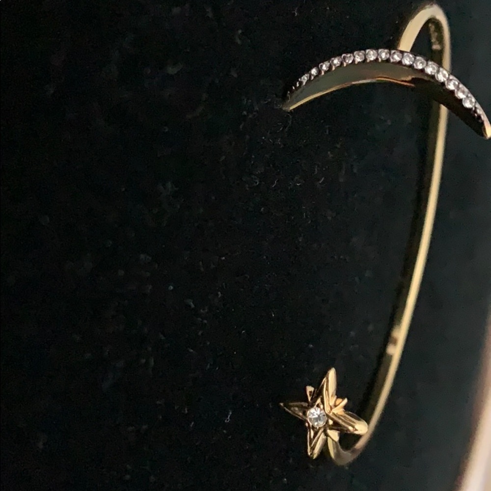 Cuff bracelet